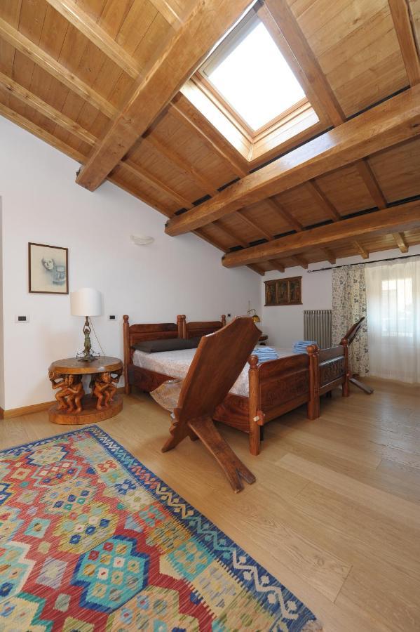 B&B Bone Novelle Dimora Storica Palazzo Zuzi Λ' Άκουιλα Εξωτερικό φωτογραφία
