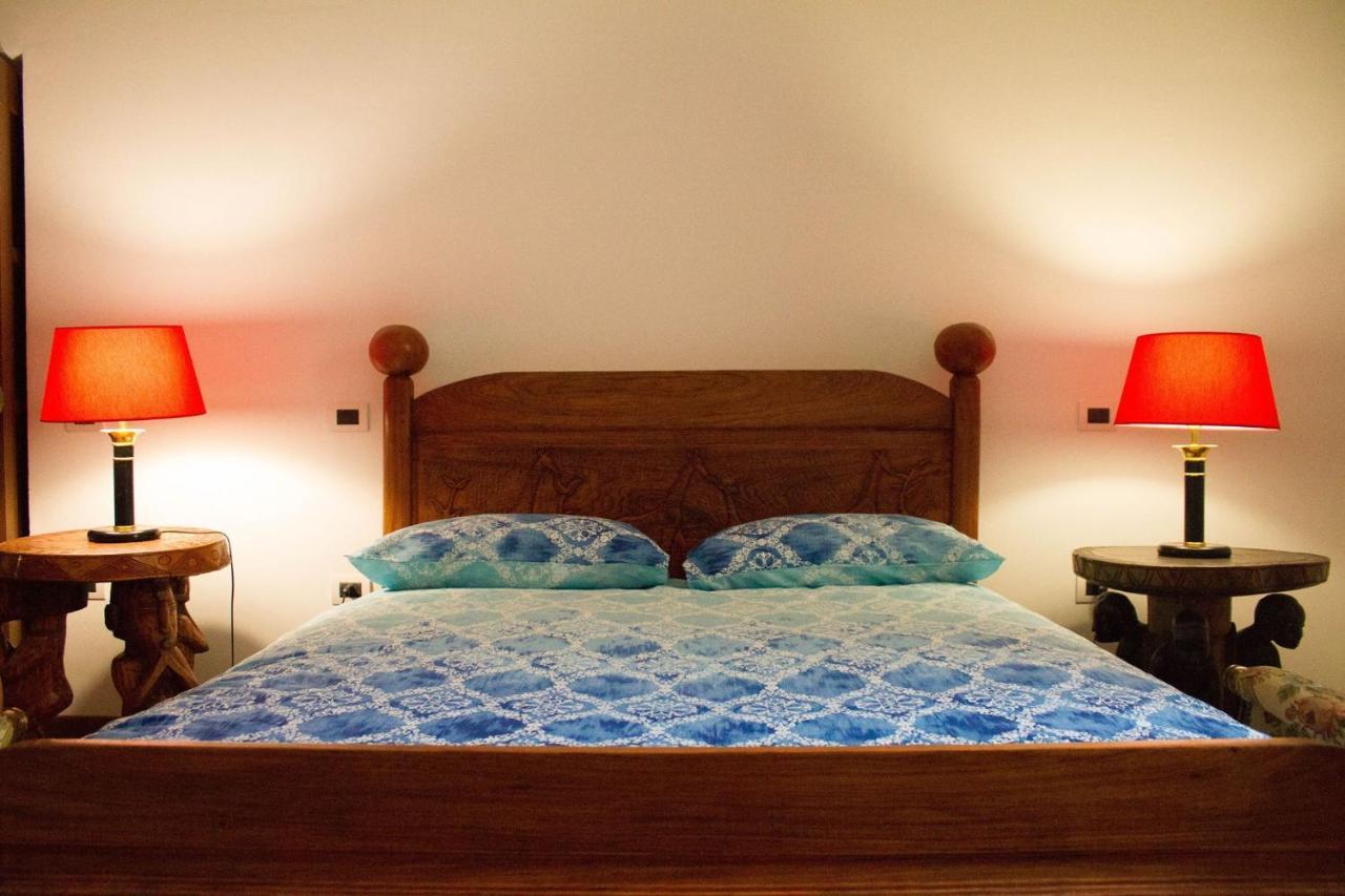 B&B Bone Novelle Dimora Storica Palazzo Zuzi Λ' Άκουιλα Εξωτερικό φωτογραφία